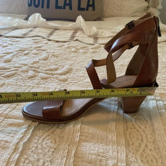 LUCKY BRAND sandals - Picture 7 of 7